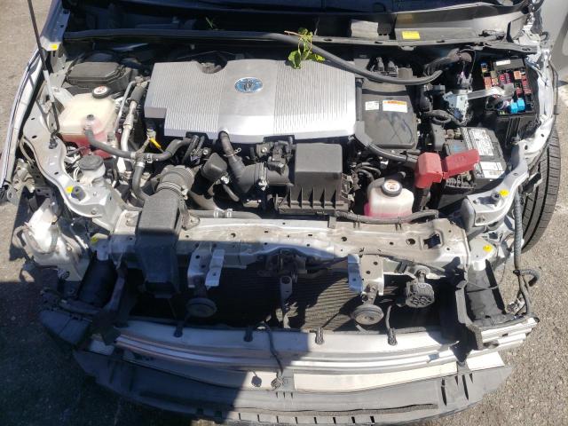 Photo 7 from auction – 2017 TOYOTA PRIUS with VIN JTDKBRFU2H3033609