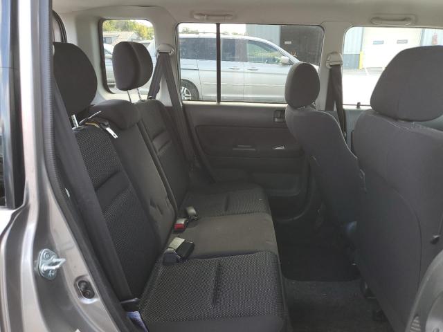Photo 6 from auction – 2004 TOYOTA SCION XB with VIN JTLKT324740147749