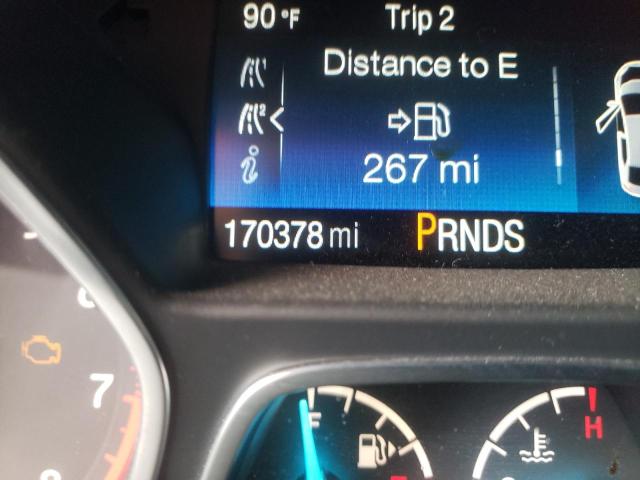 Photo 8 from auction – 2017 FORD ESCAPE SE with VIN 1FMCU9GD1HUD41373