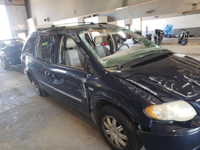 Photo 9 from auction – 2005 CHRYSLER TOWN & CNT with VIN 2C4GP54L75R286566