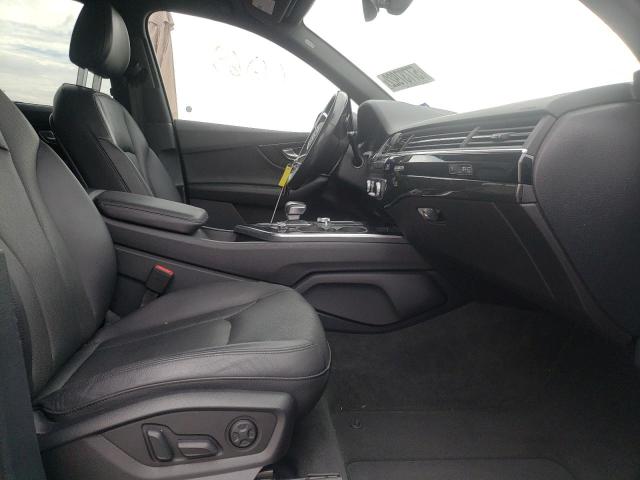 Photo 5 from auction – 2017 AUDI Q7 PREMIUM with VIN WA1LAAF70HD039660