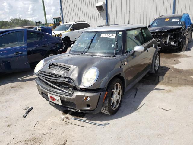 Photo 2 from auction – 2006 MINI COOPER S with VIN WMWRE33556TJ36744