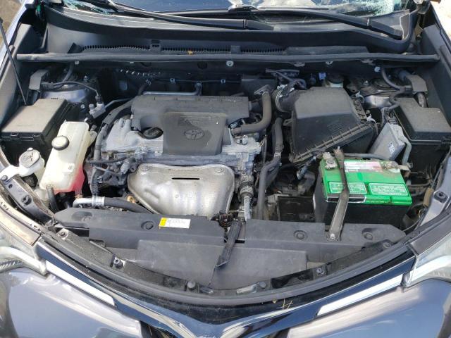 Photo 7 from auction – 2017 TOYOTA RAV4 LE with VIN 2T3BFREV1HW606673