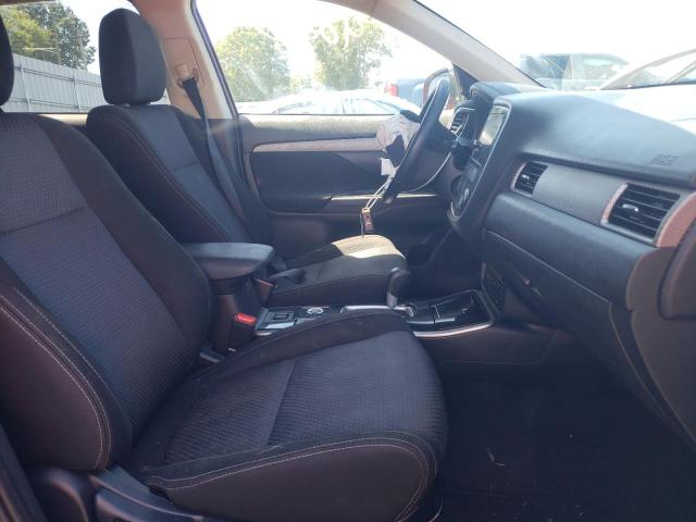 Photo 5 from auction – 2018 MITSUBISHI OUTLANDER with VIN JA4AZ3A37JZ043164