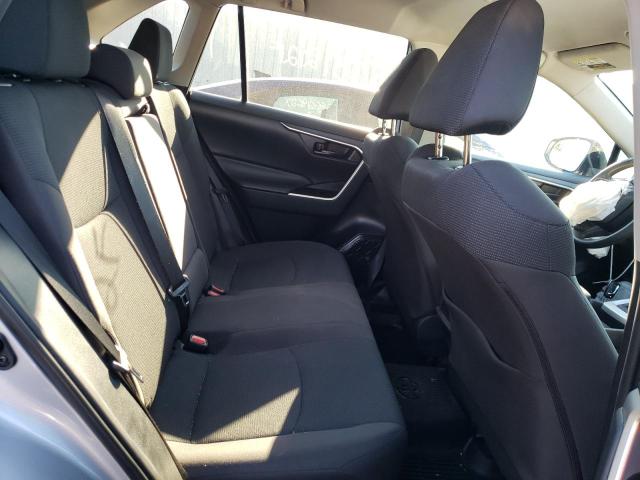 Photo 6 from auction – 2019 TOYOTA RAV4 LE with VIN 2T3G1RFV6KW017032