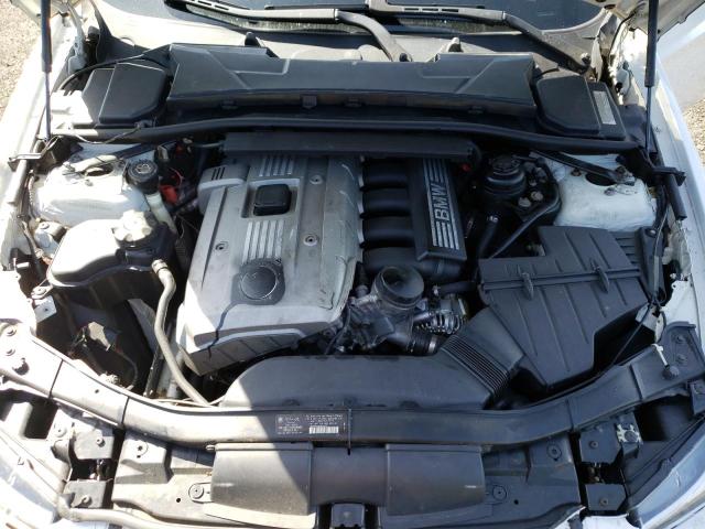 Photo 7 from auction – 2006 BMW 325 XI with VIN WBAVD135X6KV12964