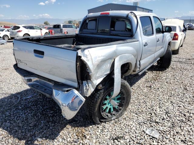 Photo 4 from auction – 2013 TOYOTA TACOMA DOU with VIN 5TFLU4EN7DX081394