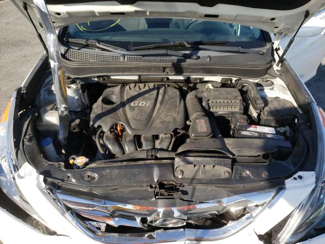 Photo 7 from auction – 2011 HYUNDAI SONATA SE with VIN 5NPEC4ACXBH146084