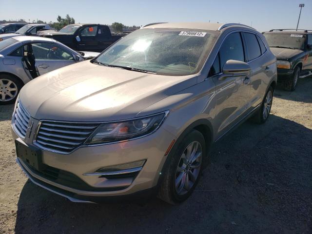 صورة رقم 2 من المزاد - 2015 LINCOLN MKC مع VIN 5LMCJ1A90FUJ23627