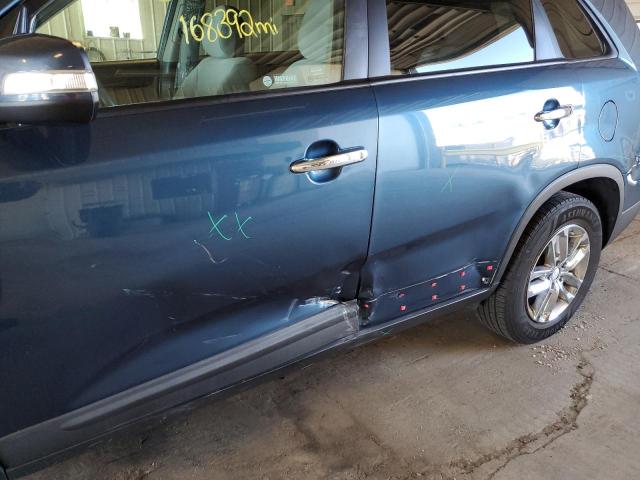 Photo 9 from auction – 2014 KIA SORENTO LX with VIN 5XYKT3A67EG525563