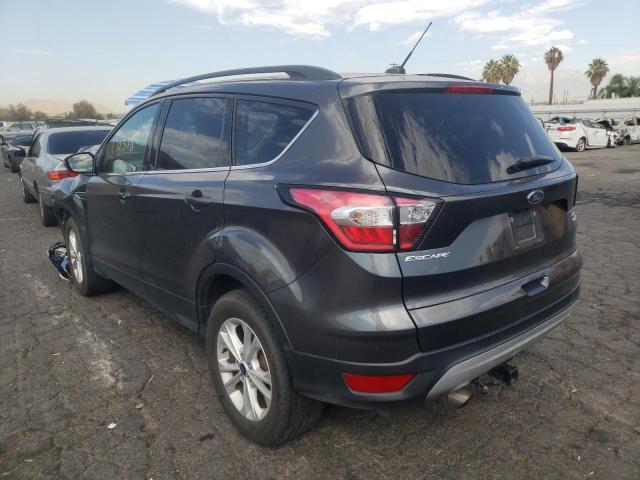 Photo 3 from auction – 2017 FORD ESCAPE SE with VIN 1FMCU9GD1HUD41373