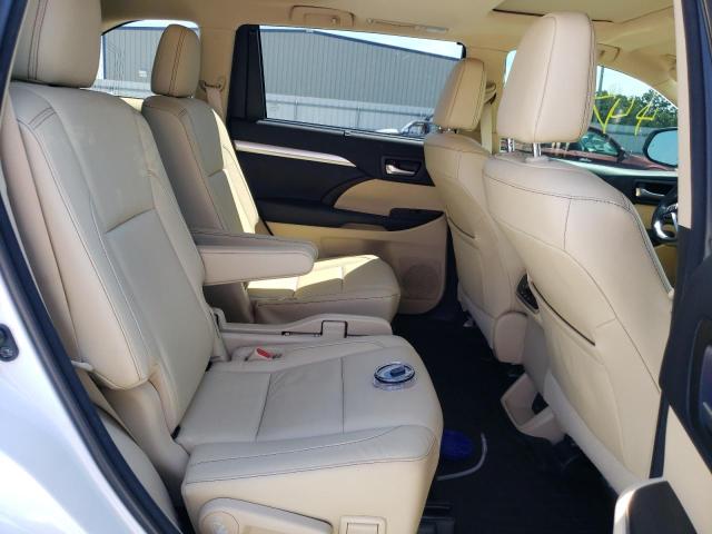 Photo 6 from auction – 2017 TOYOTA HIGHLANDER with VIN 5TDKZRFH6HS213043