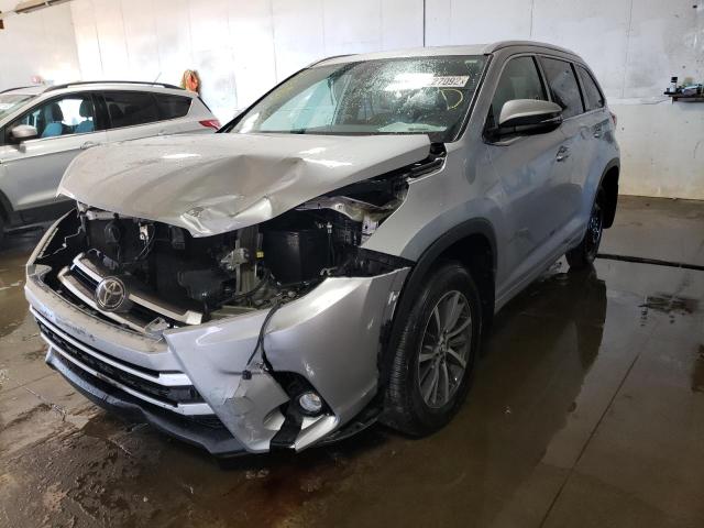 Photo 2 from auction – 2018 TOYOTA HIGHLANDER with VIN 5TDJZRFH9JS489203