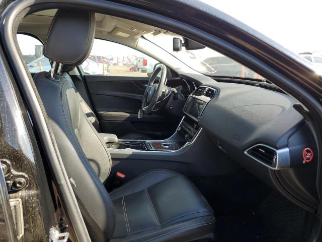 Photo 5 from auction – 2017 JAGUAR XE PRESTIG with VIN SAJAE4BN3HA968459