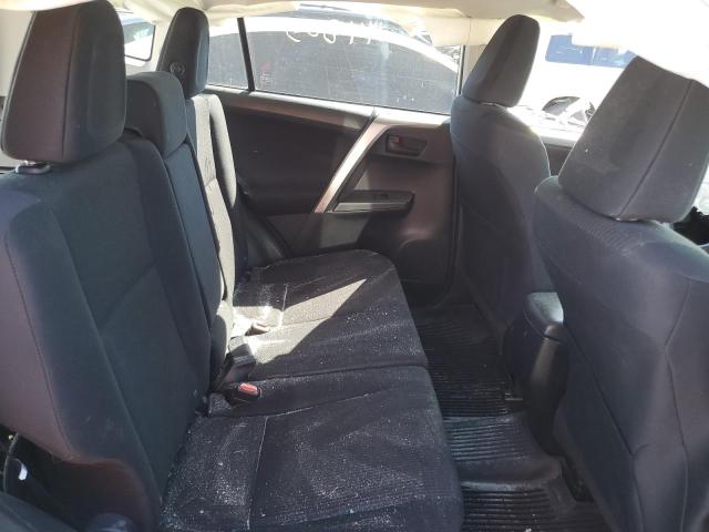 Photo 6 from auction – 2017 TOYOTA RAV4 LE with VIN JTMZFREV5HJ132434