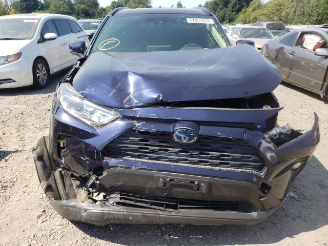 Photo 9 from auction – 2019 TOYOTA RAV4 XLE with VIN JTMRWRFV5KD034704