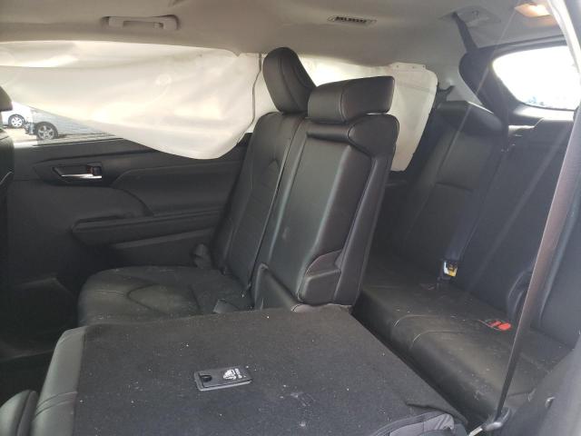 Photo 6 from auction – 2022 TOYOTA HIGHLANDER with VIN 5TDGZRBH9NS573978
