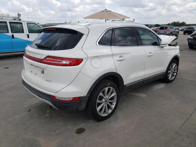 Photo 4 from auction – 2017 LINCOLN MKC SELECT with VIN 5LMCJ2C96HUL16905