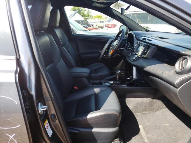 Photo 5 from auction – 2016 TOYOTA RAV4 SE with VIN JTMJFREV1GJ090436
