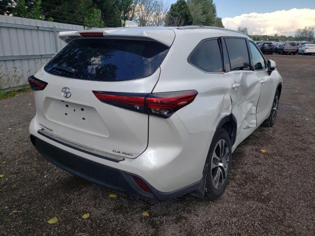 Photo 4 from auction – 2022 TOYOTA HIGHLANDER with VIN 5TDGZRBH9NS573978