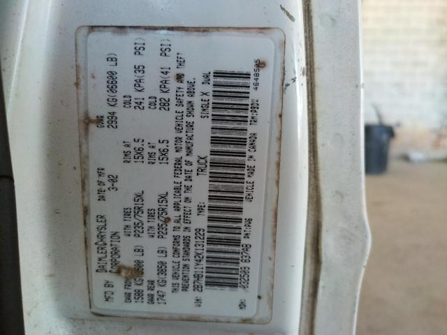 Photo 10 from auction – 2002 DODGE RAM VAN B1 with VIN 2B7HB11Y42K131229