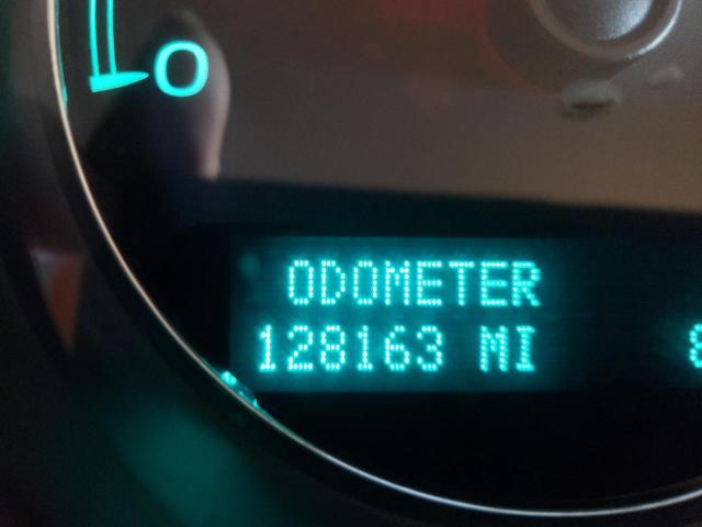 Photo 8 from auction – 2011 CHEVROLET SUBURBAN C with VIN 1GNSCKE0XBR101671
