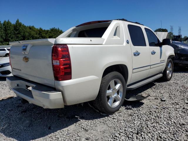 Photo 4 from auction – 2013 CHEVROLET AVALANCHE with VIN 3GNTKGE76DG109190