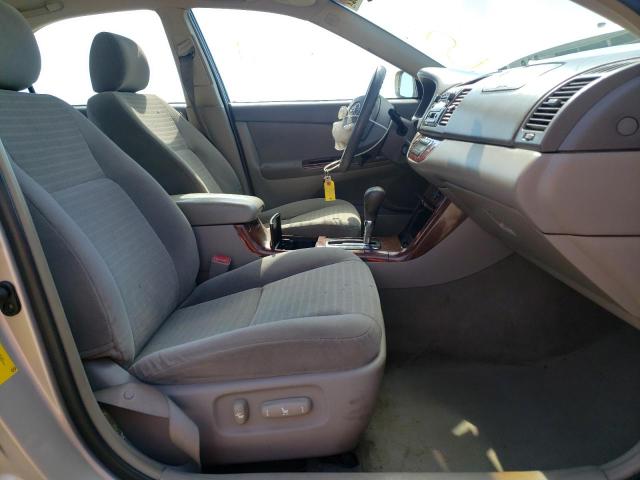 Photo 5 from auction – 2005 TOYOTA CAMRY LE with VIN 4T1BE30K05U516965