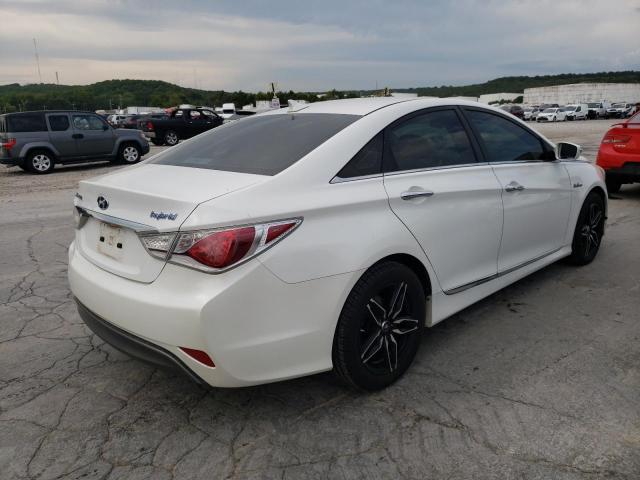 Photo 4 from auction – 2011 HYUNDAI SONATA HYB with VIN KMHEC4A43BA005398