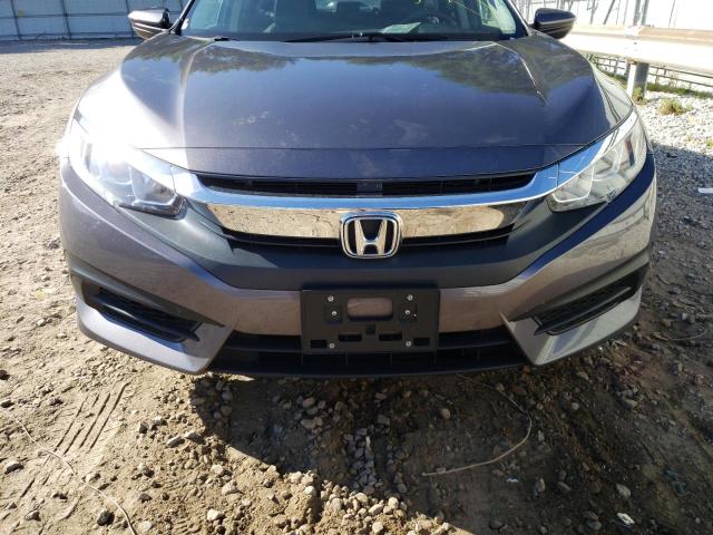 Photo 9 from auction – 2018 HONDA CIVIC LX with VIN 19XFC2F53JE014287