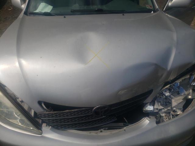 Photo 7 from auction – 2004 TOYOTA CAMRY LE with VIN 4T1BE30K94U925206