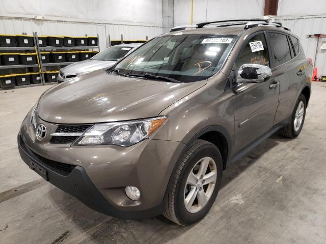 Photo 2 from auction – 2014 TOYOTA RAV4 XLE with VIN JTMRFREV5ED065456