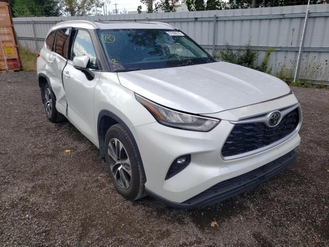 TOYOTA HIGHLANDER 2022 with VIN 5TDGZRBH9NS573978 - Photo from auction
