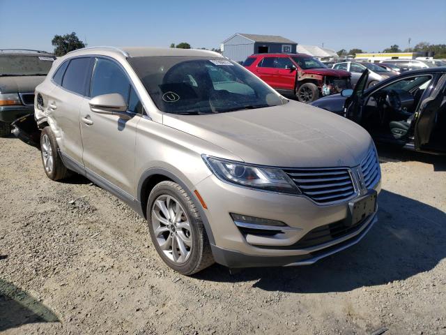 LINCOLN MKC 2015 with VIN 5LMCJ1A90FUJ23627 - Photo from auction