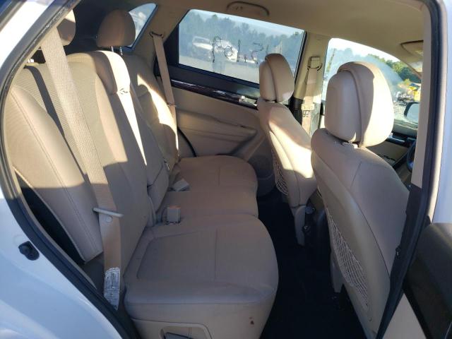 Photo 6 from auction – 2014 KIA SORENTO LX with VIN 5XYKTDA70EG547256