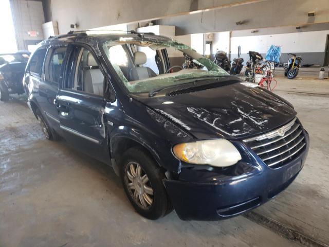 CHRYSLER TOWN & CNT 2005 with VIN 2C4GP54L75R286566 - Photo from auction