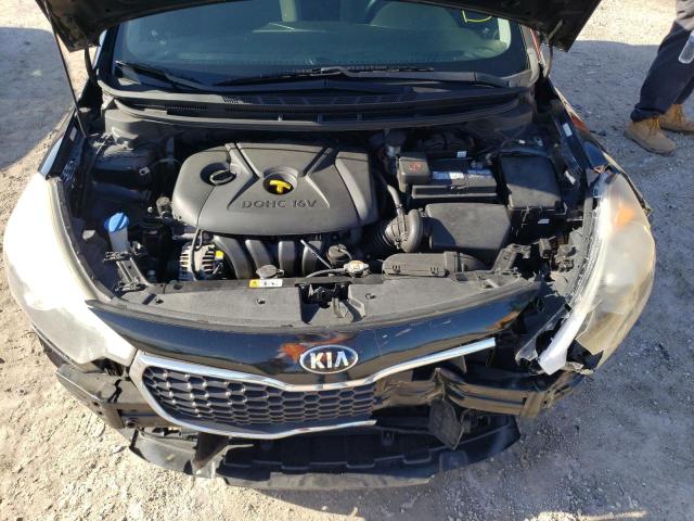 Photo 7 from auction – 2015 KIA FORTE LX with VIN KNAFK4A68F5409760