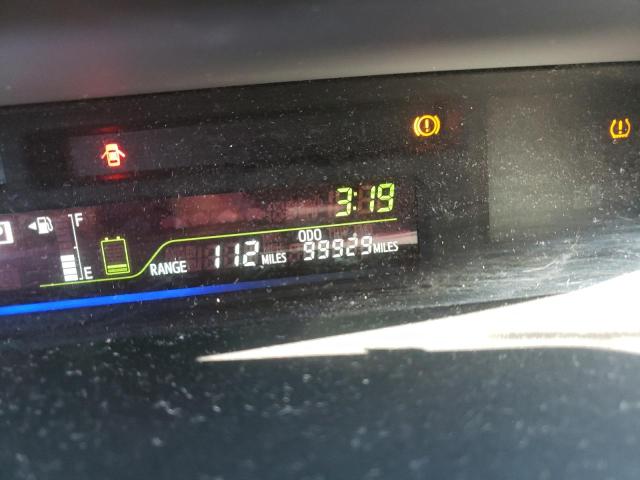 Photo 8 from auction – 2013 TOYOTA PRIUS V with VIN JTDZN3EU3D3237995