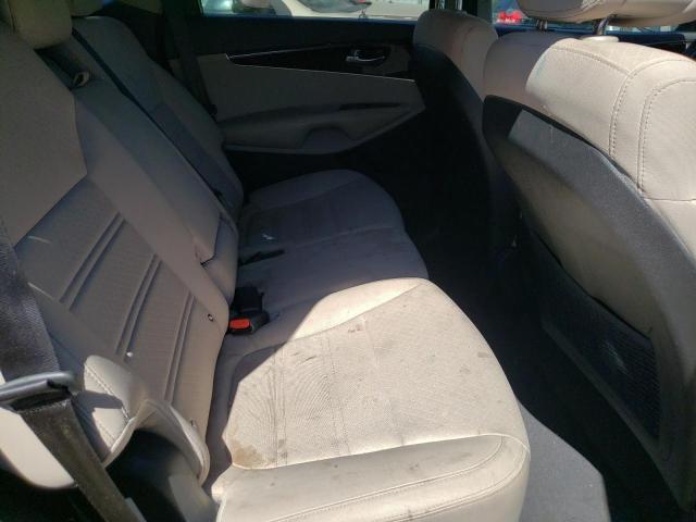 Photo 6 from auction – 2016 KIA SORENTO LX with VIN 5XYPG4A3XGG047745
