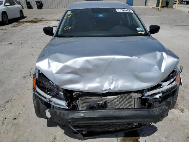 Photo 9 from auction – 2014 VOLKSWAGEN JETTA BASE with VIN 3VW2K7AJ2EM292559