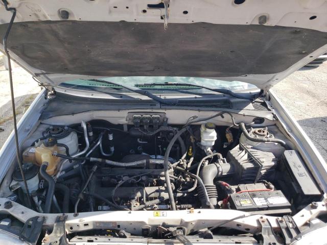 Photo 7 from auction – 2005 FORD ESCAPE XLS with VIN 1FMYU02Z65KA27892