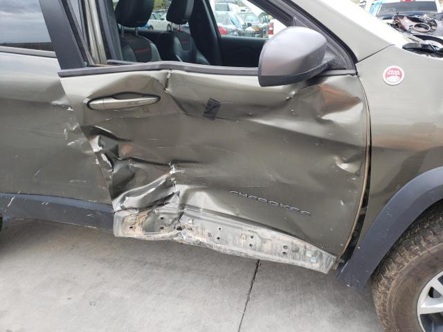 Photo 9 from auction – 2015 JEEP CHEROKEE T with VIN 1C4PJMBS4FW567688