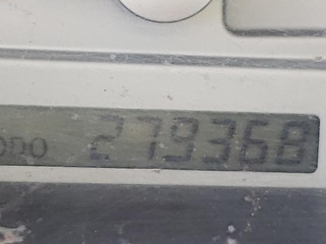 Photo 8 from auction – 2003 TOYOTA CAMRY LE with VIN 4T1BF30K23U552943