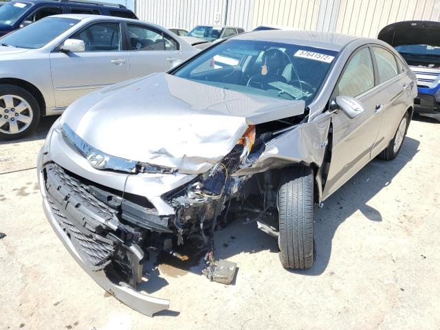 Photo 2 from auction – 2012 HYUNDAI SONATA HYB with VIN KMHEC4A46CA061031