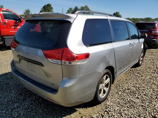 Zdjęcie 4 z aukcji – 2011 TOYOTA SIENNA LE z VIN 5TDKK3DC6BS079490