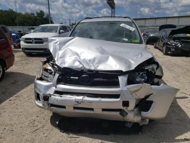 Photo 9 from auction – 2011 TOYOTA RAV4 with VIN 2T3BF4DV6BW151105