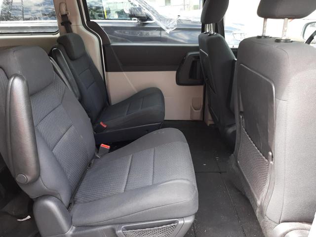 Photo 6 from auction – 2010 DODGE GRAND CARA with VIN 2D4RN5D19AR114579