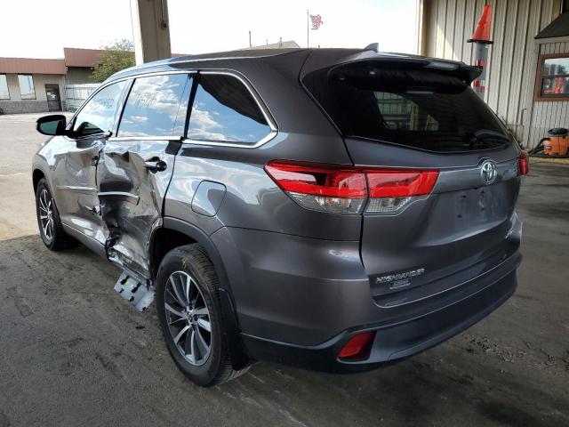 Photo 3 from auction – 2018 TOYOTA HIGHLANDER with VIN 5TDJZRFH2JS530299