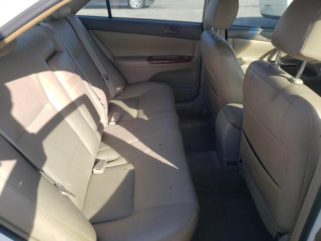 Photo 6 from auction – 2004 TOYOTA CAMRY LE with VIN JTDBE32K840249758