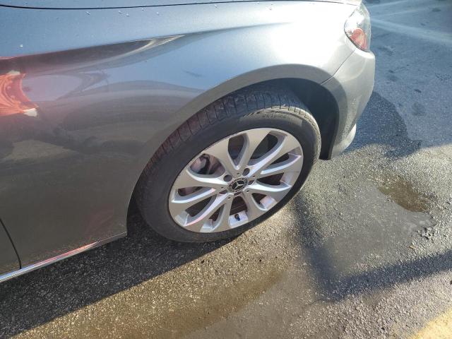 Photo 9 from auction – 2019 MERCEDES-BENZ E 300 with VIN WDDZF4JB9KA674552